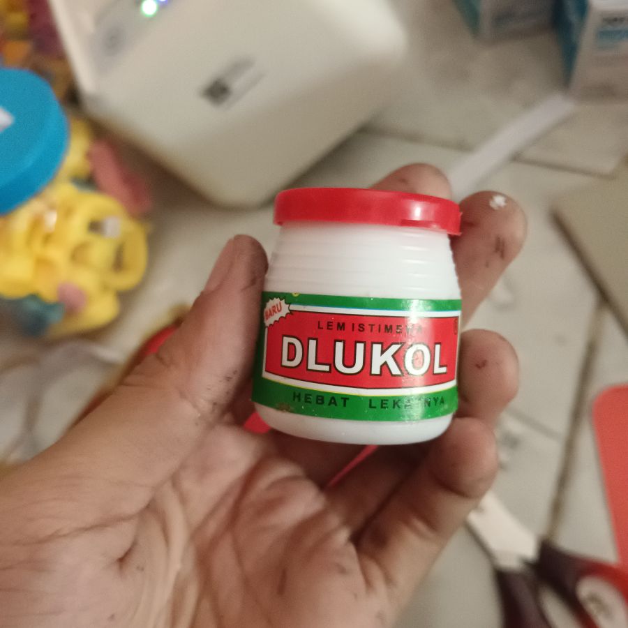 Lem Dlukol Kecil