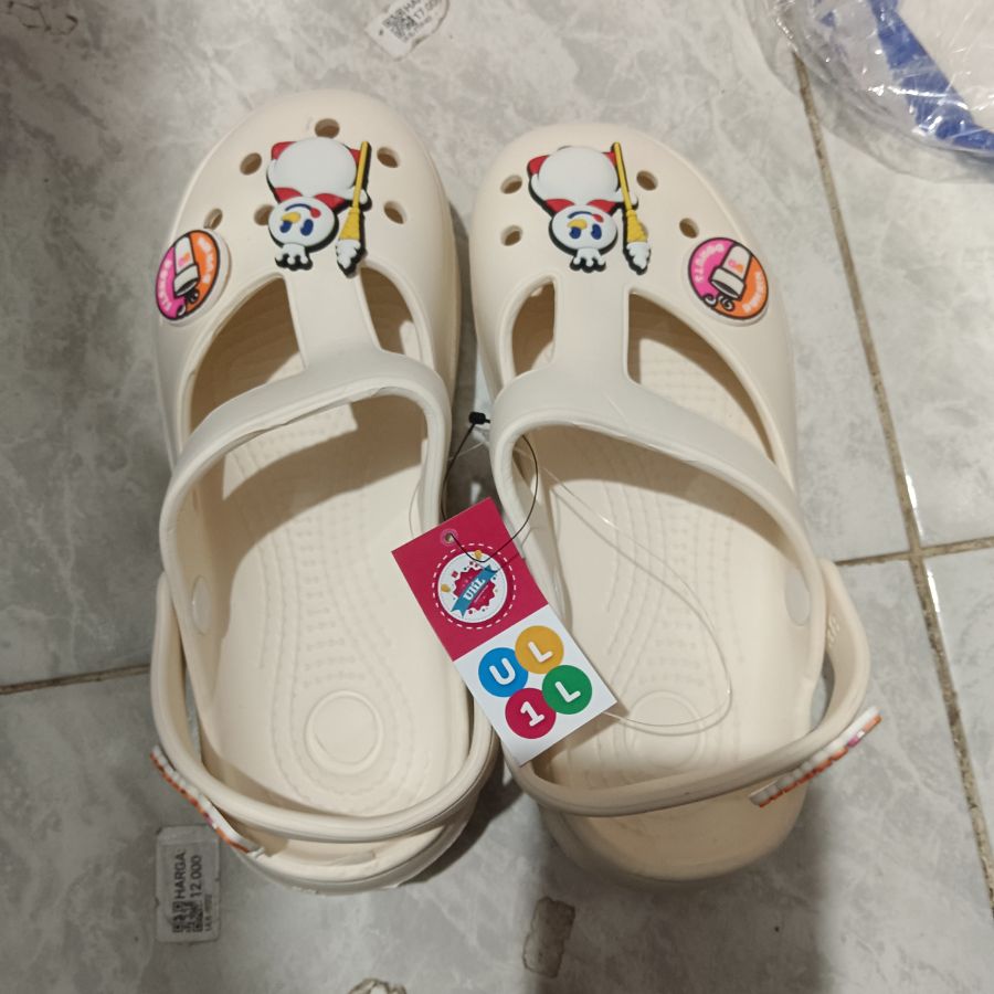 Sandal Slop Mixue/36
