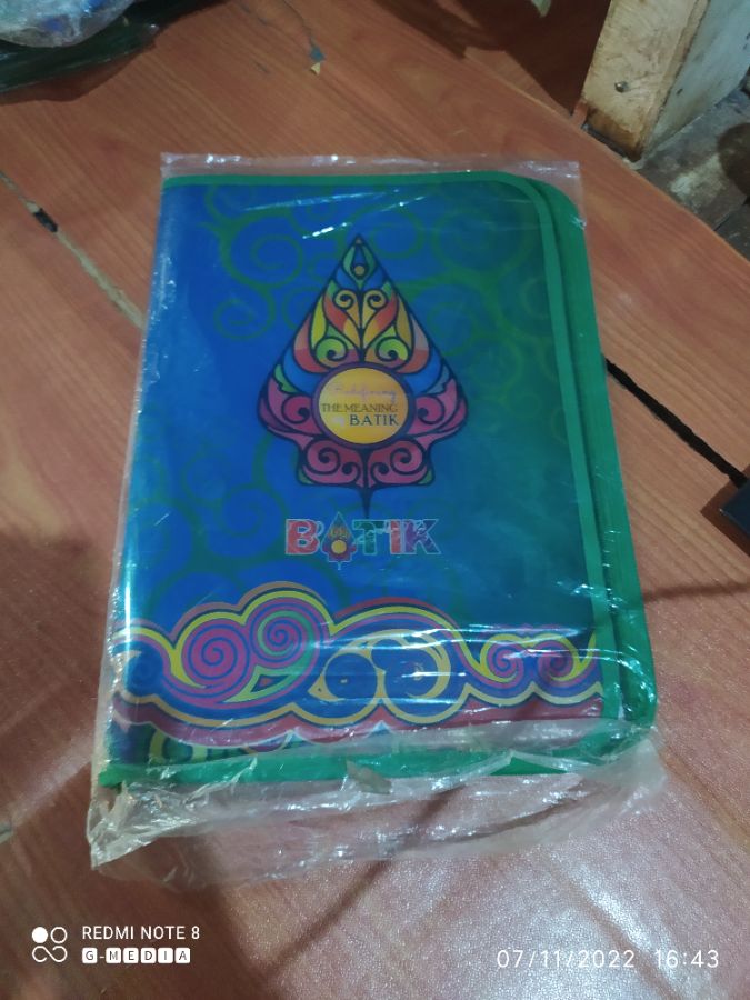 Map Batik 20 Clear Holder Zipper CHZ 3651-20