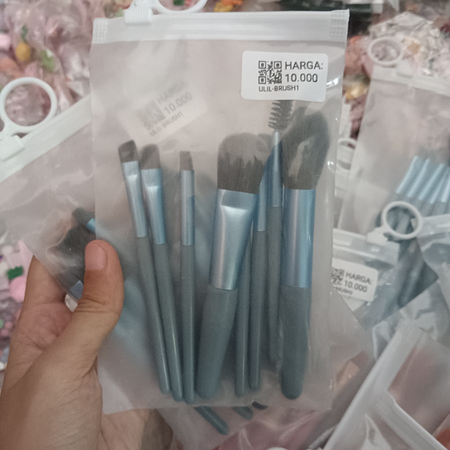 Set Brush