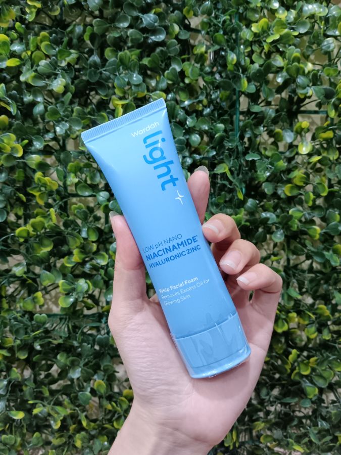 Wardah Lightening Whip Facial Foam 50ml