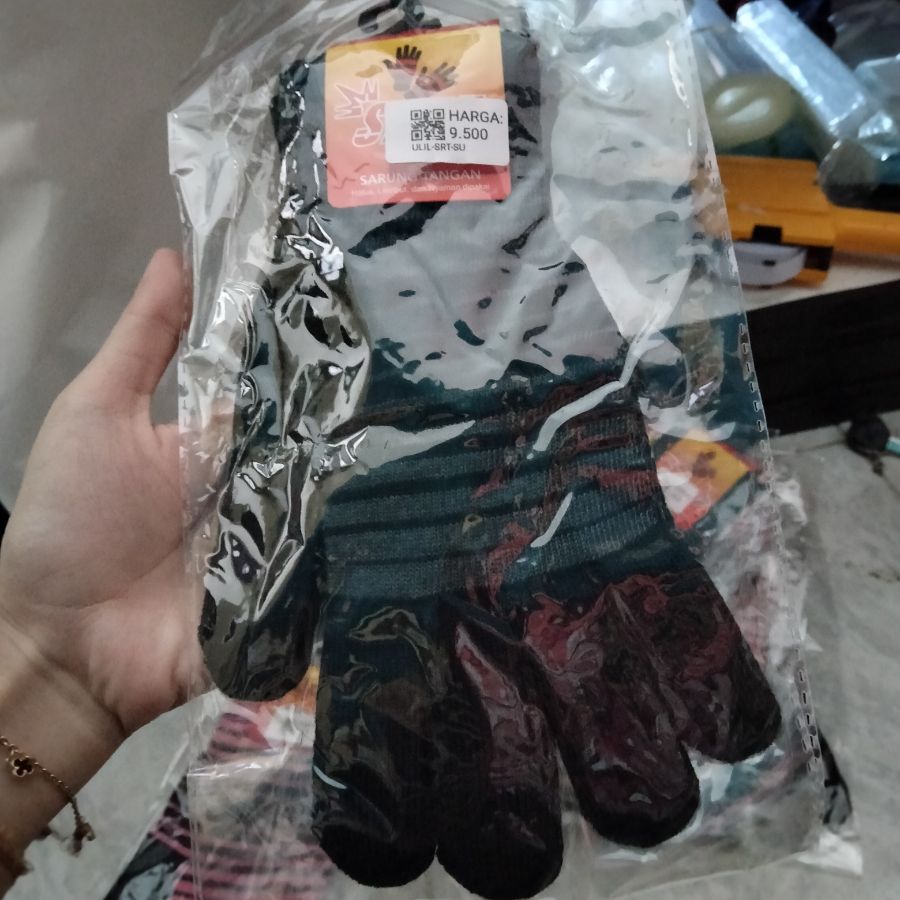 sarung tangan  snap up
