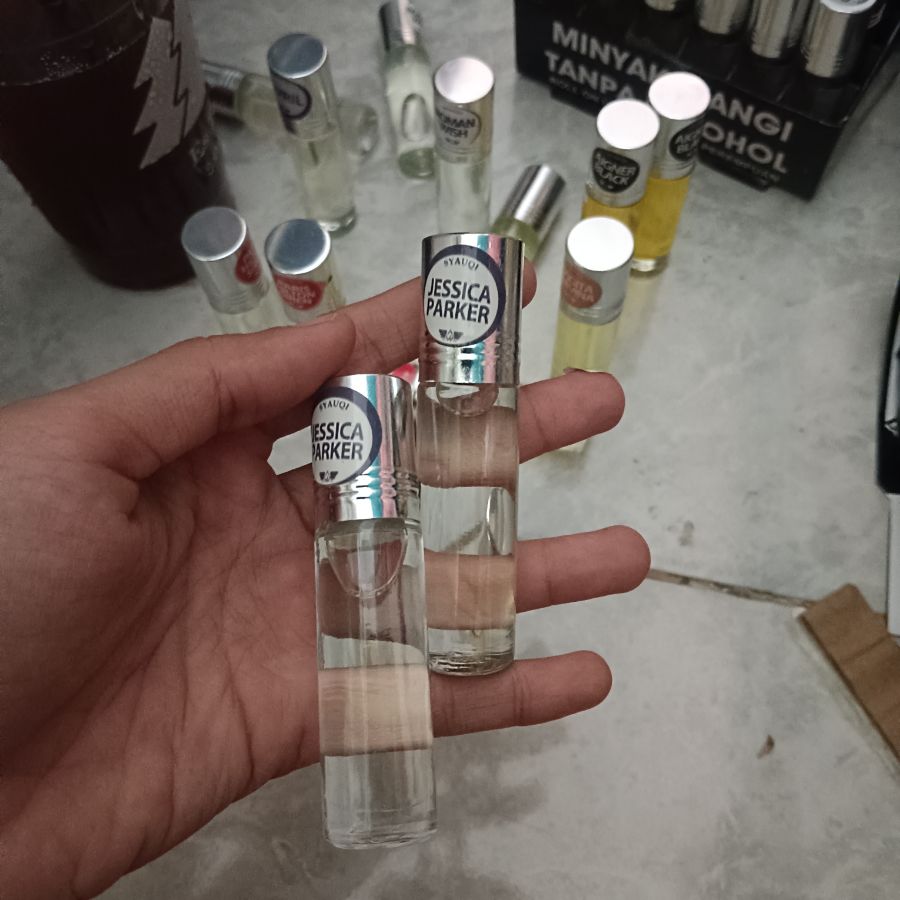 Syauqi Roll Murni