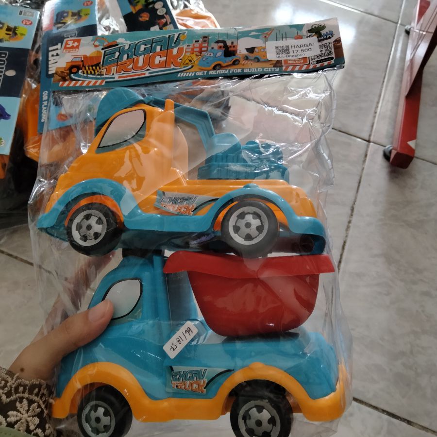 excav truck