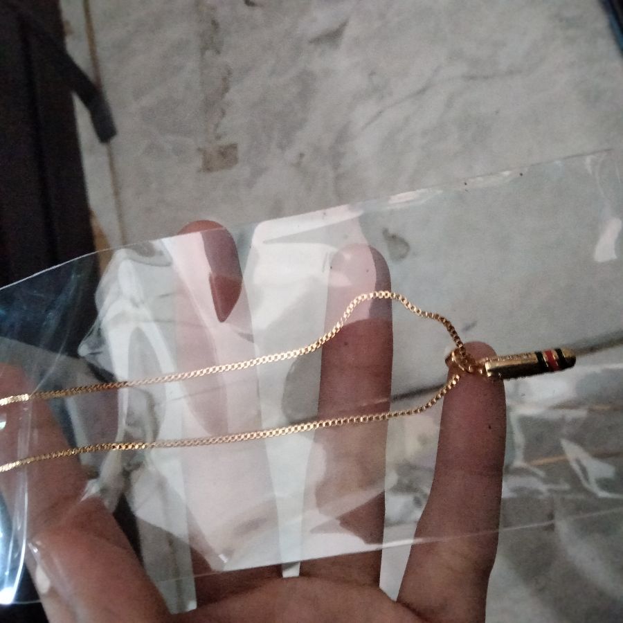 kalung titanium 