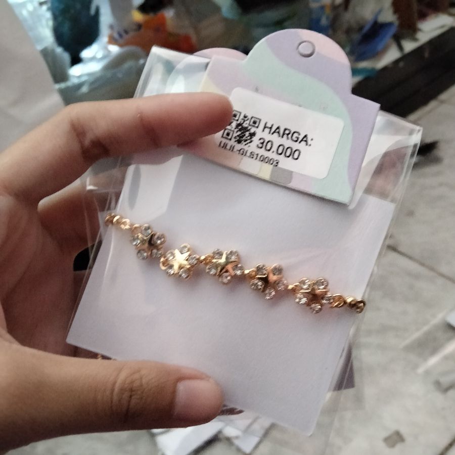 gelang Serut 
