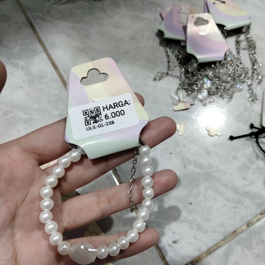 gelang mutiara 
