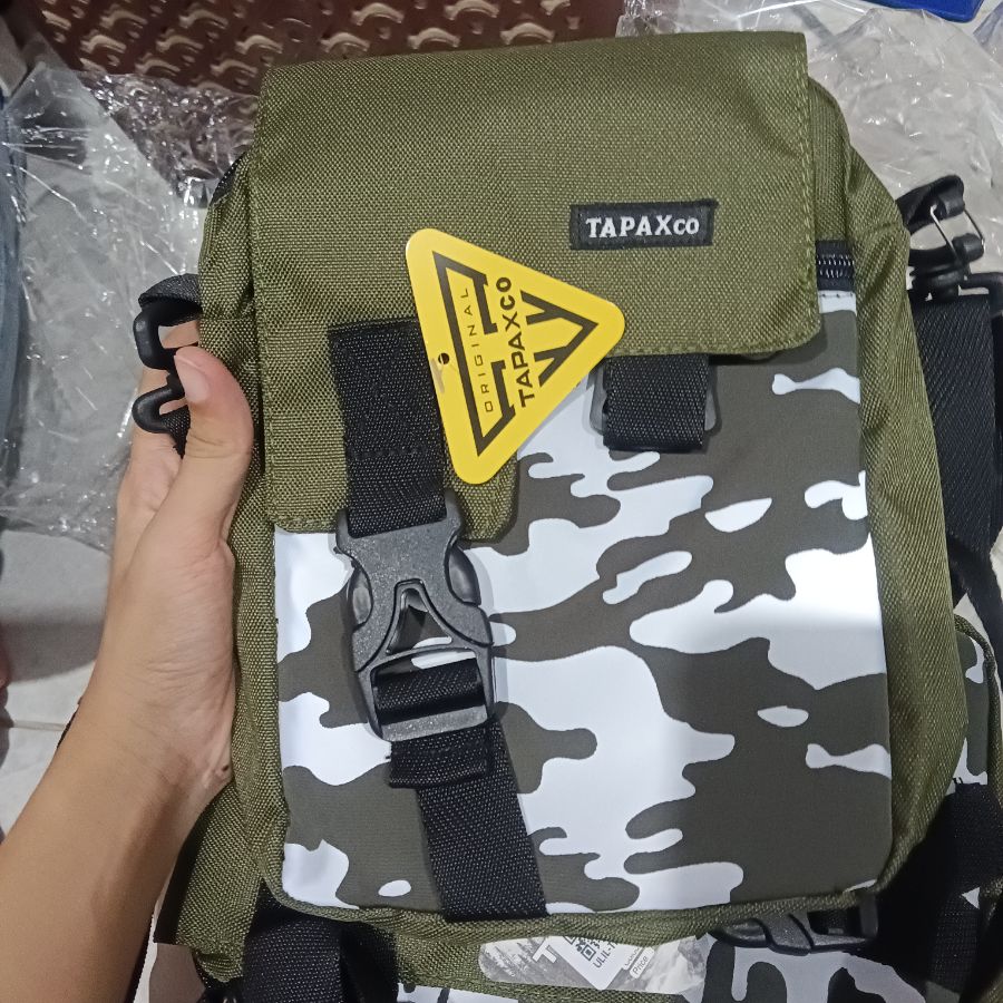 Tas Slempang Tapaxco