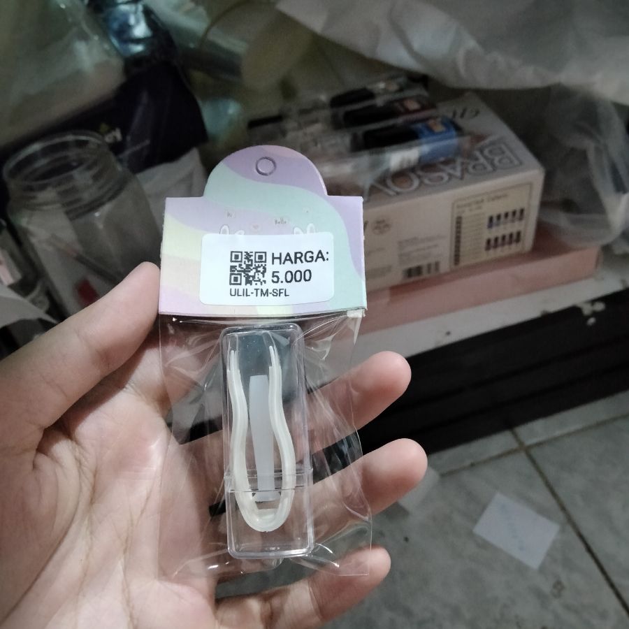 penjapit softlens 