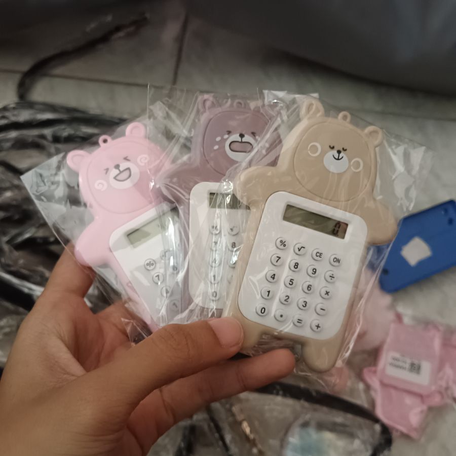 Kalkulator Karakter Mini