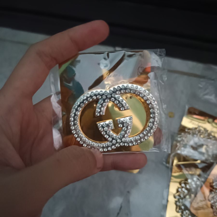 Bross Gucci