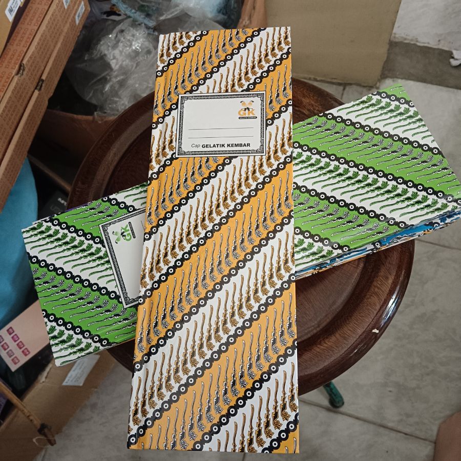 Buku Kembar Gelatik Panjang Isi 100