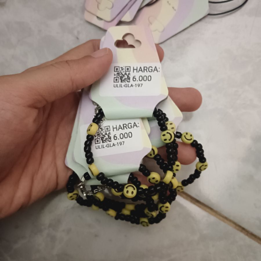 Gelang Fashion Mutiara Emoticon 