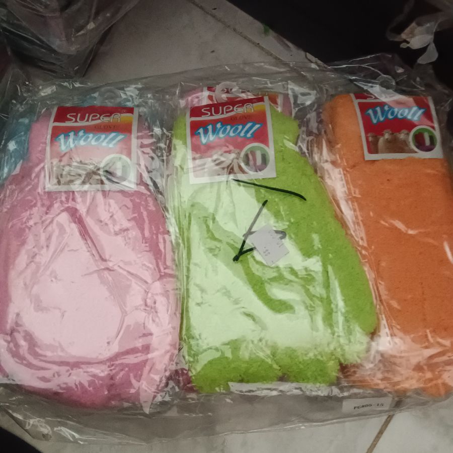 Sarung Tangan Dewasa Woll