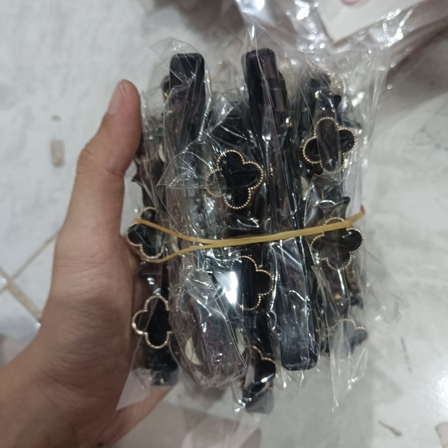 Jepit Rambut 