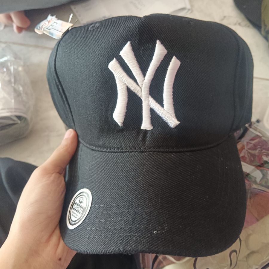 Topi Baseball