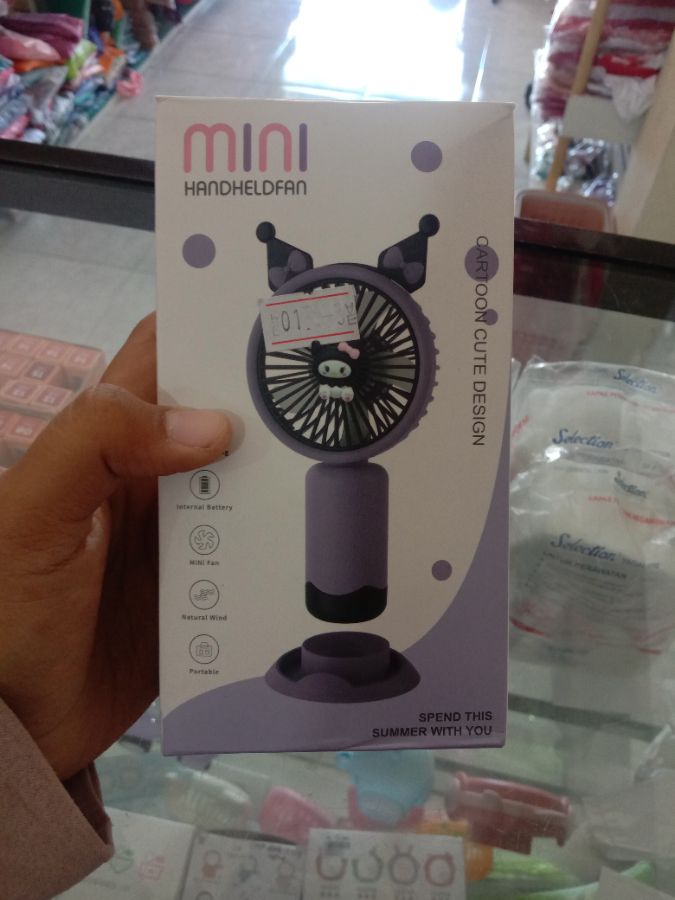 Mini handhelfan kuromi