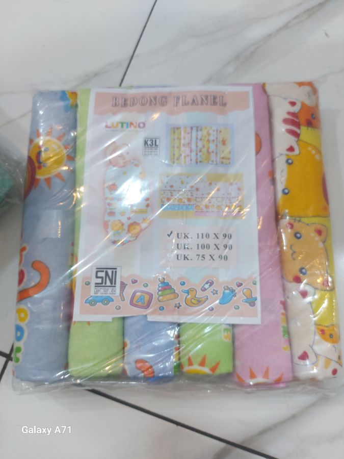Bedong flanel lutino/6