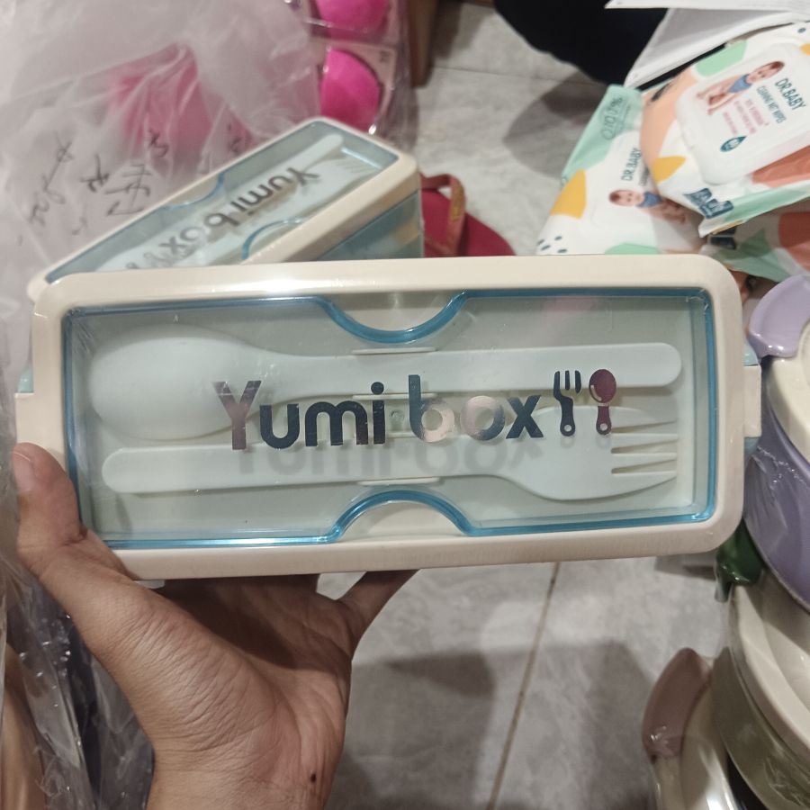 Yumi Box Lunch Box