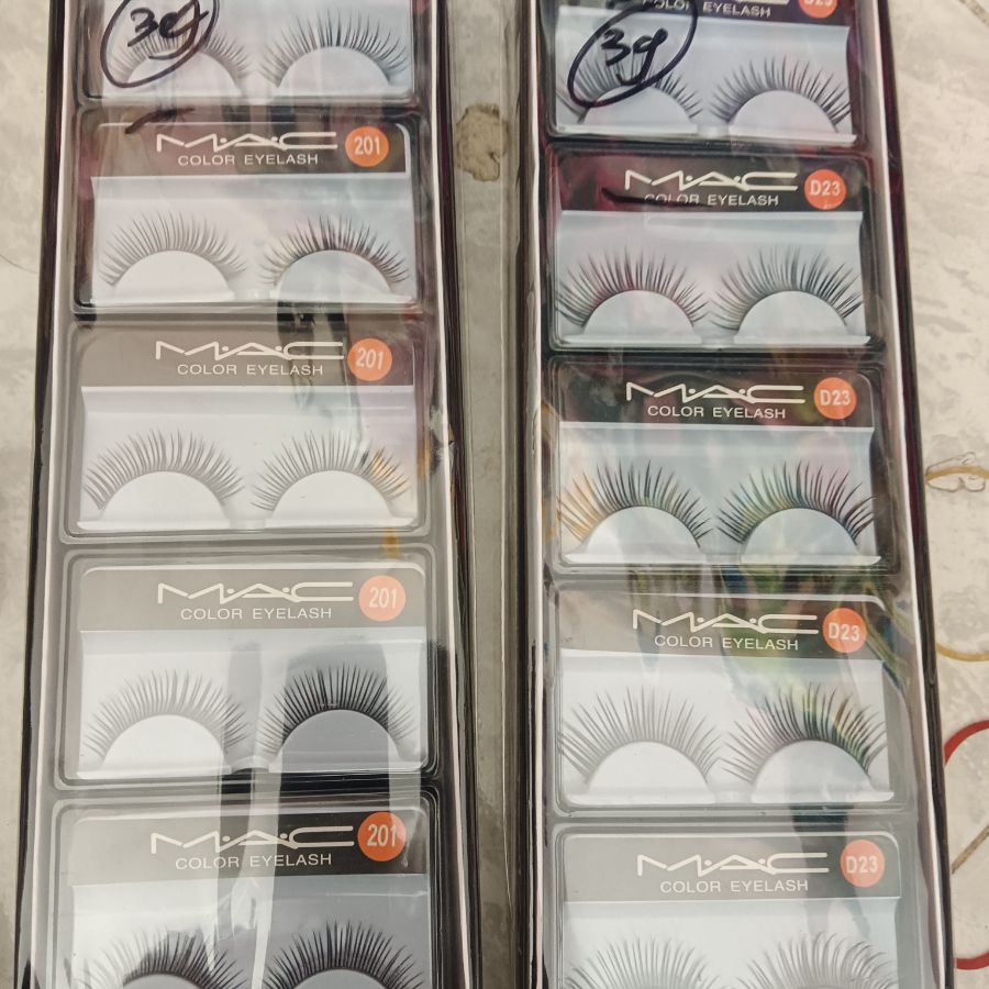 Mac Eyelash