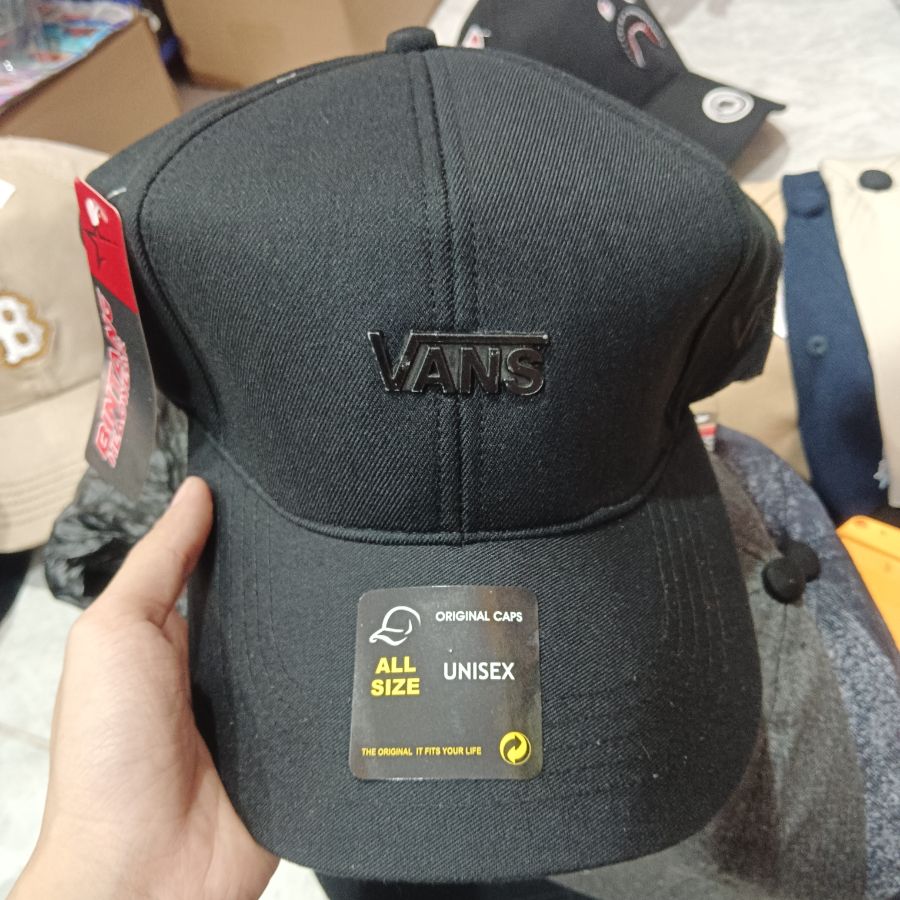 Topi Baseball Vans