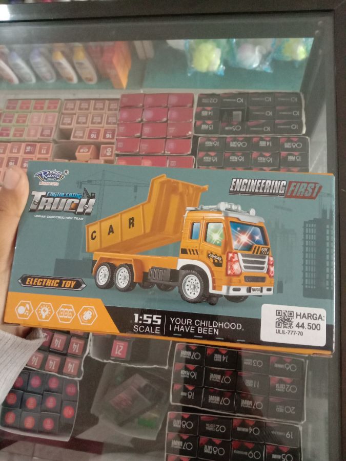 Mainan Engineering Truck