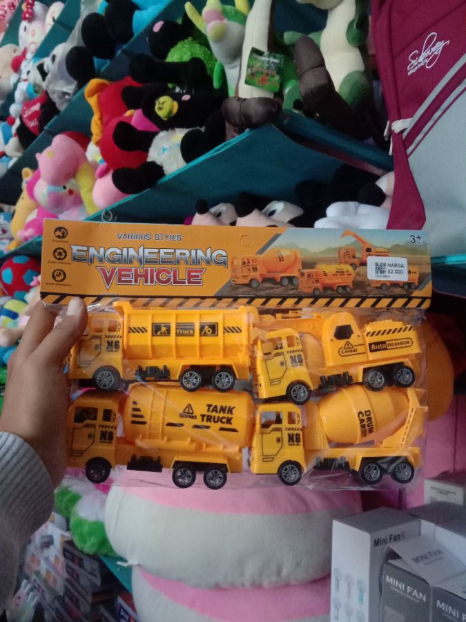 Mainan Engineering Vehicle