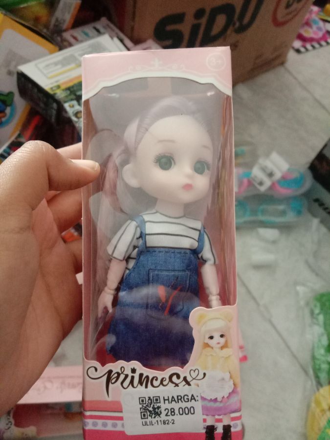 Barbie lovely girl