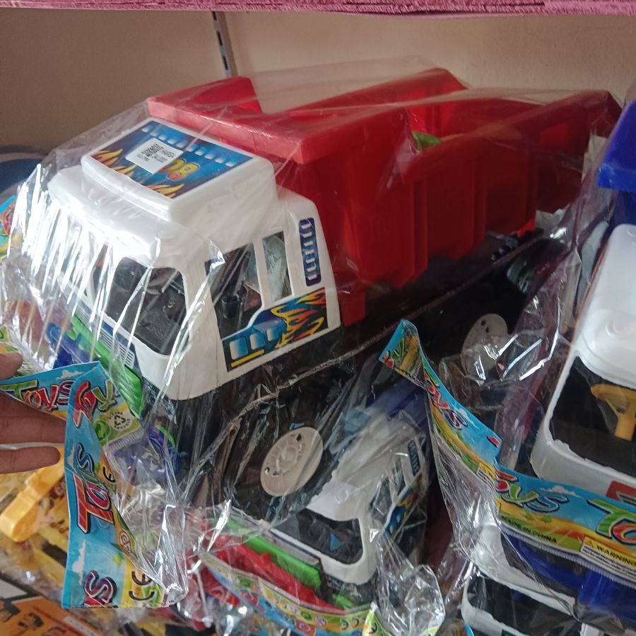 Mainan Truck