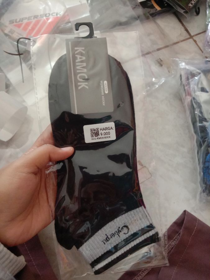 Kaos Kaki Fashion Kamok