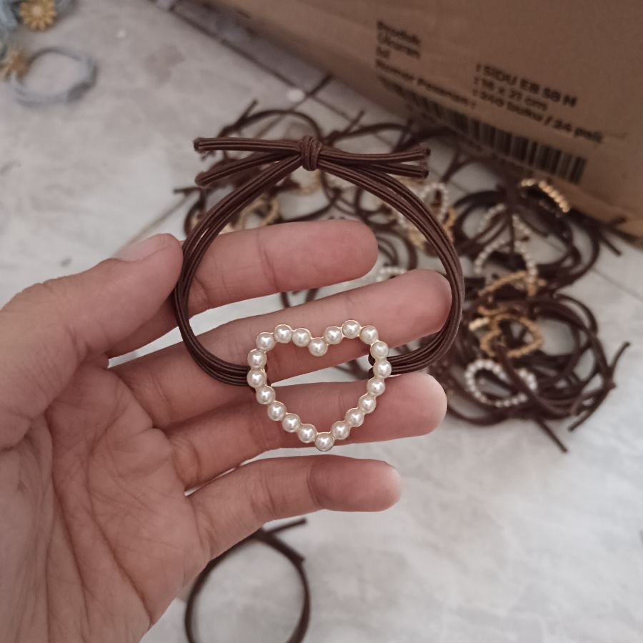 Ikat Rambut Love Isi 2