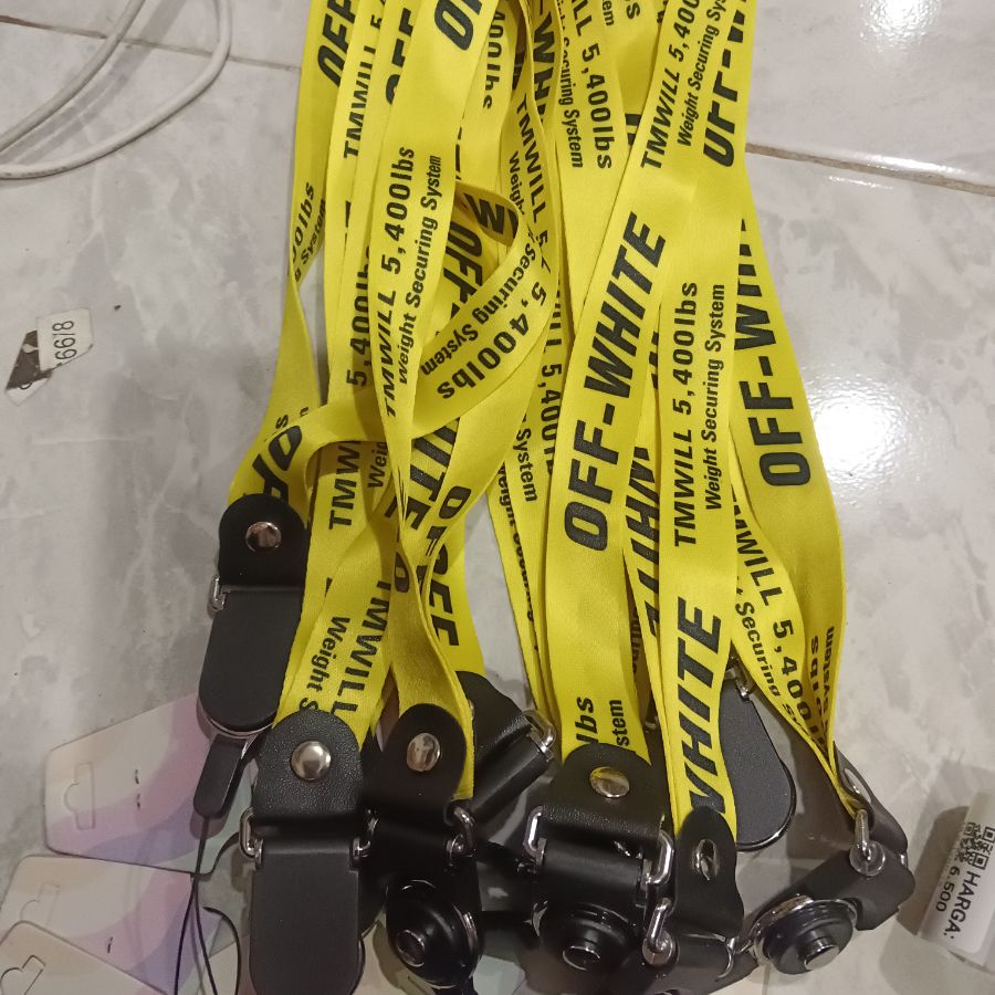 Lanyard Off White Kuning