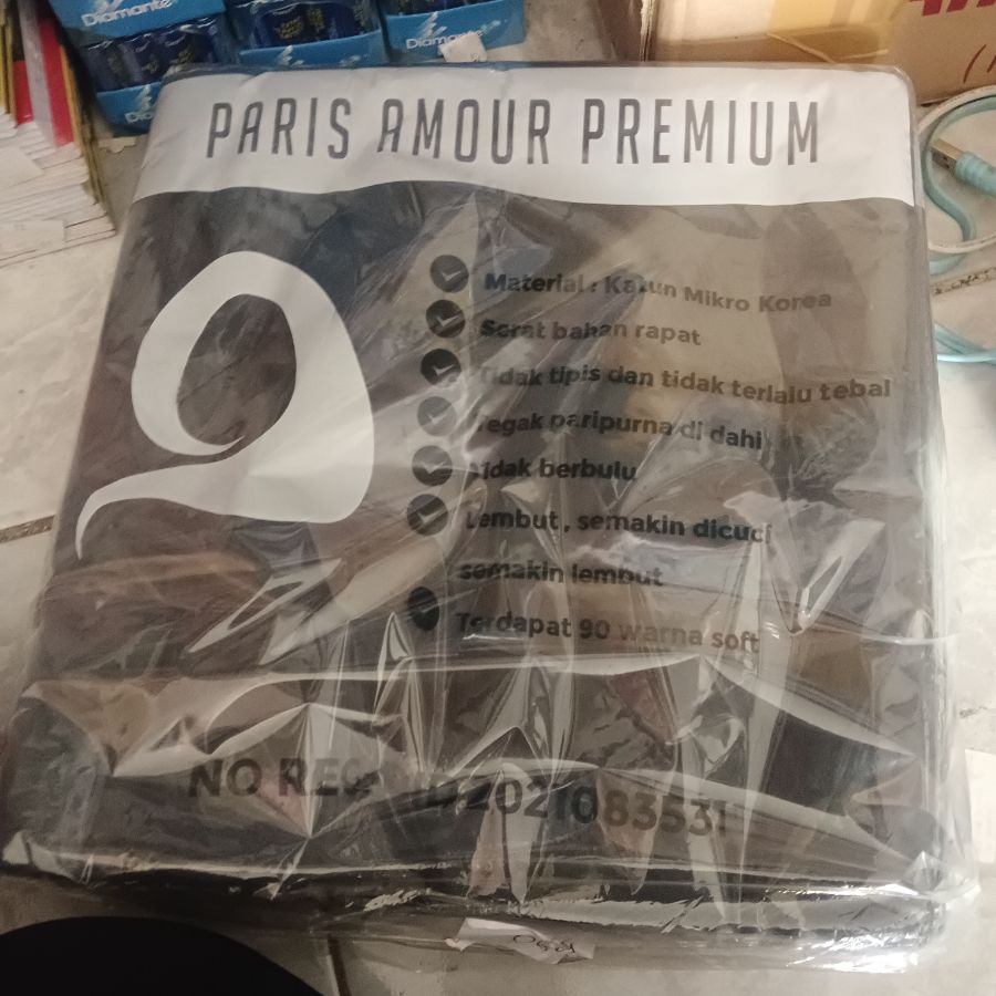 Paris Amour/Dark Grey