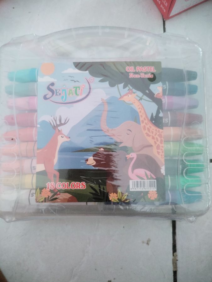 Krayon Tempat 18 W 