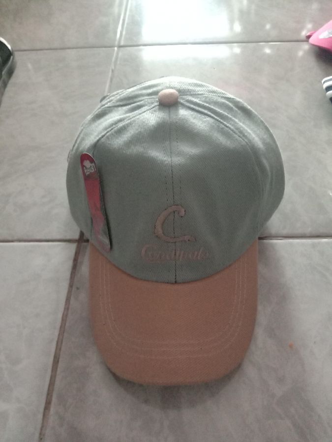 Topi Baseball