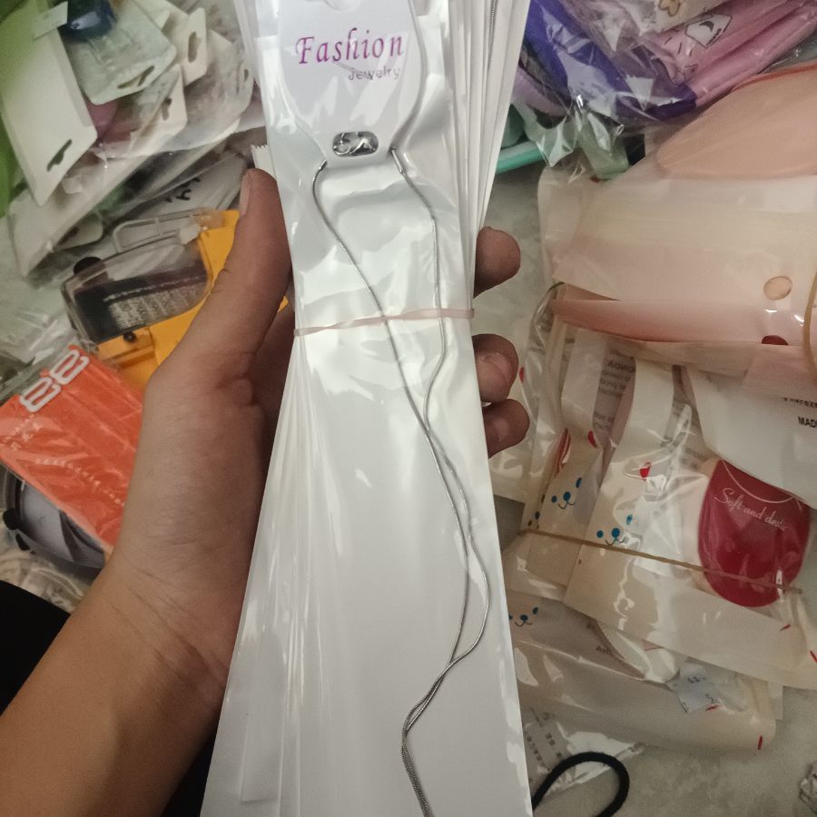 Kalung Silver Titanium 