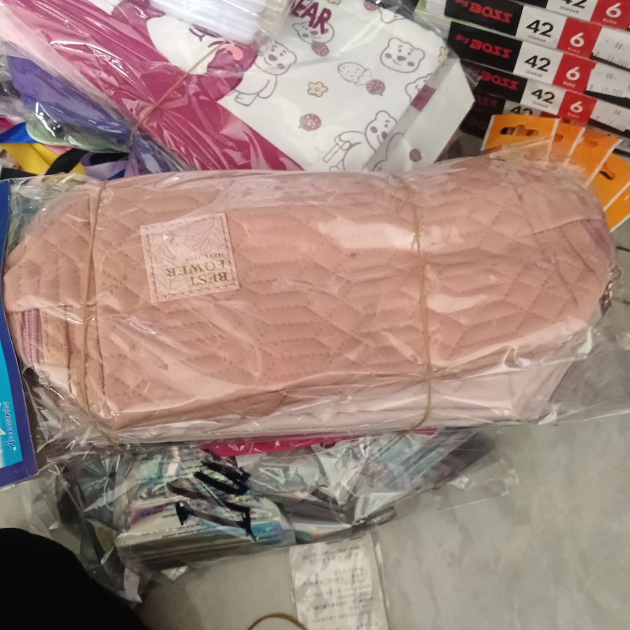 Pouch Makeup Serbaguna 