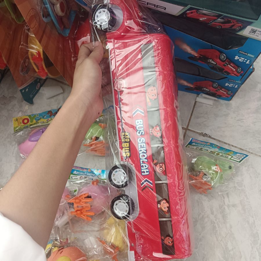 Mainan Bus Eksekutif 