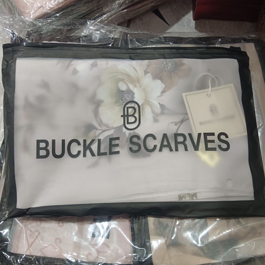 Hijab Buclke Scarves Motif Pouch 