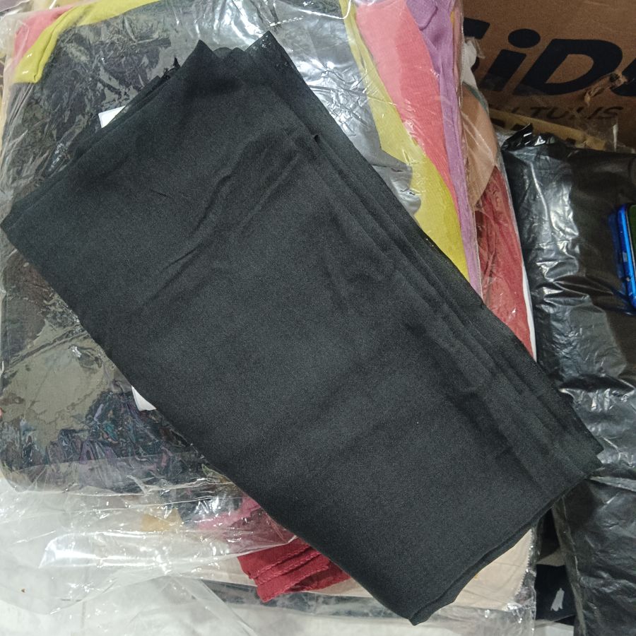 Hijab Paris Premium Hitam