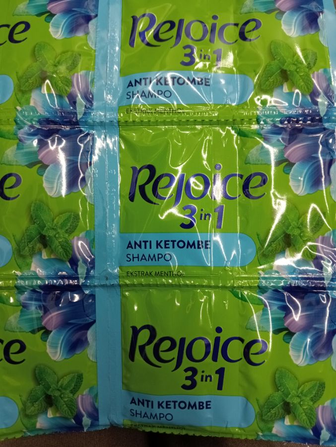 REJOICE 3IN1 ANTI KETOMBE SACHET