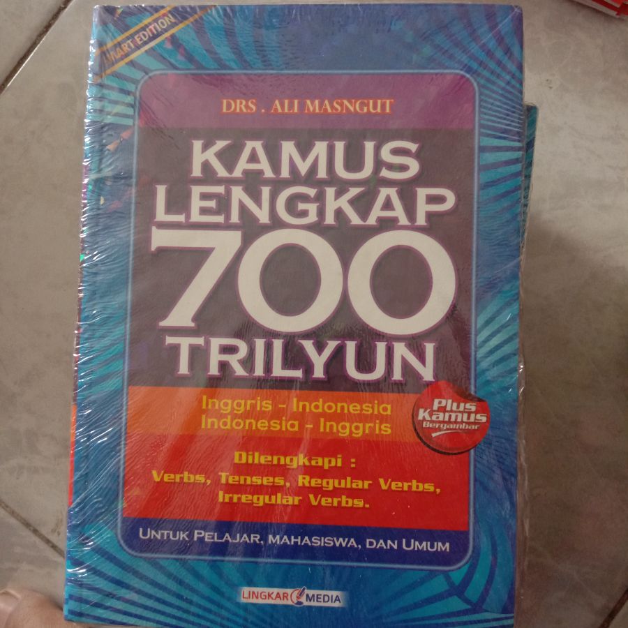 Kamus Lengkap 700 Triliyun