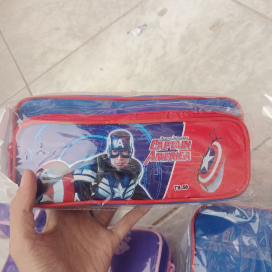 Tempat Pensil Karakter 