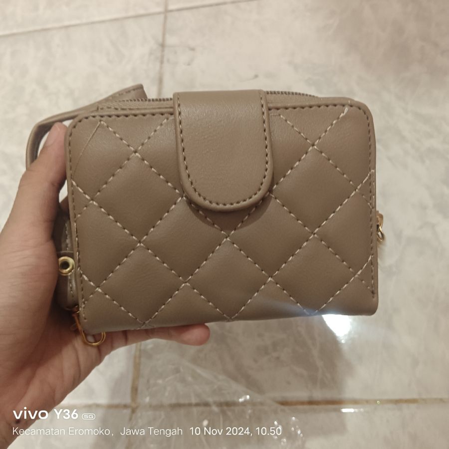 Dompet Fashi
