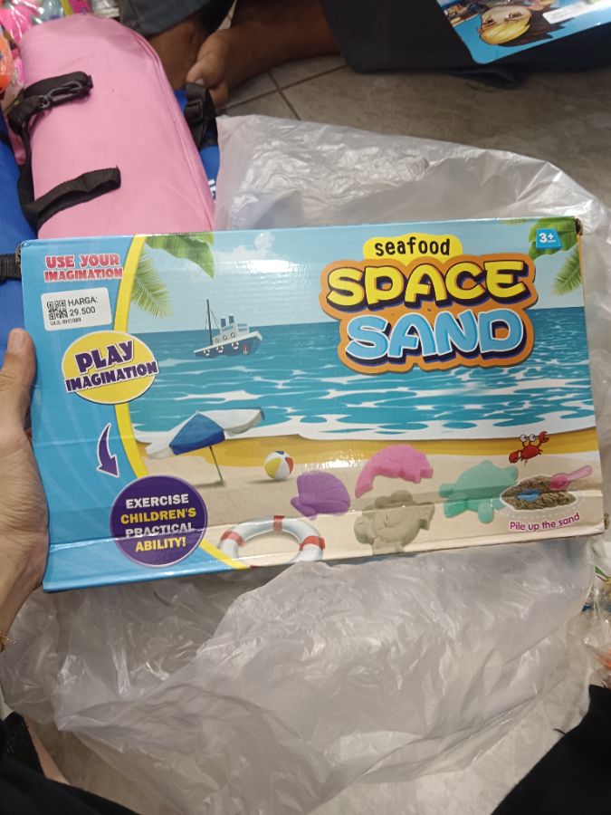 Mainan Space Sand