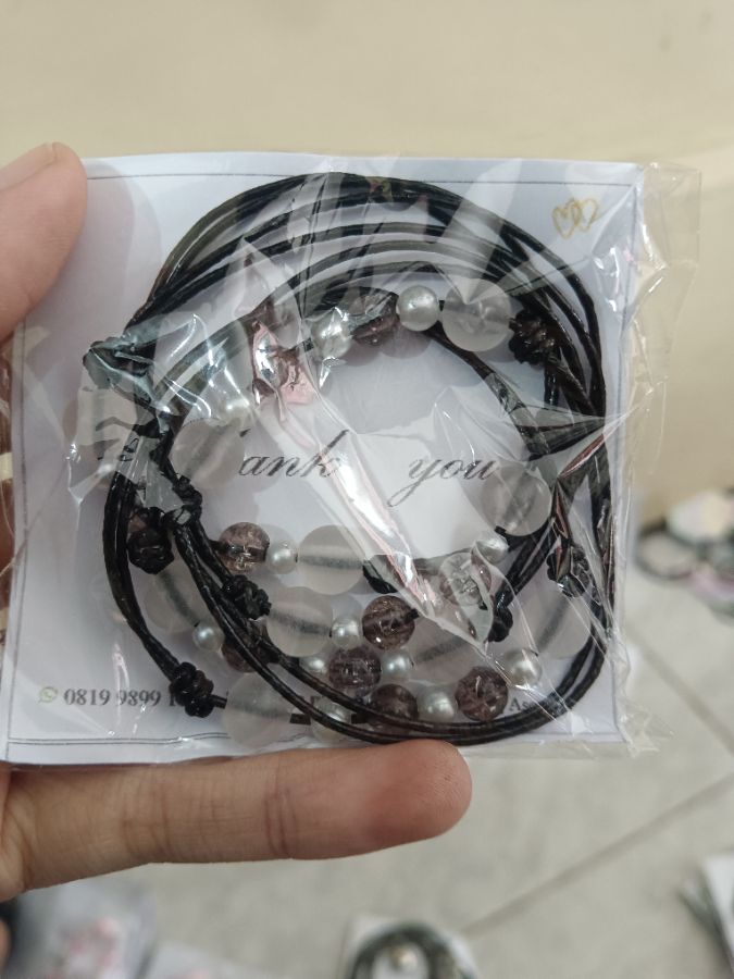 Gelang Tali Mote Hitam 