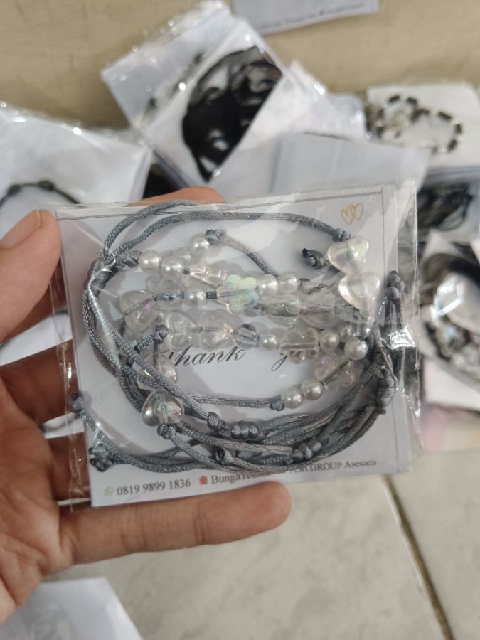 Gelang Tali Abu Mote