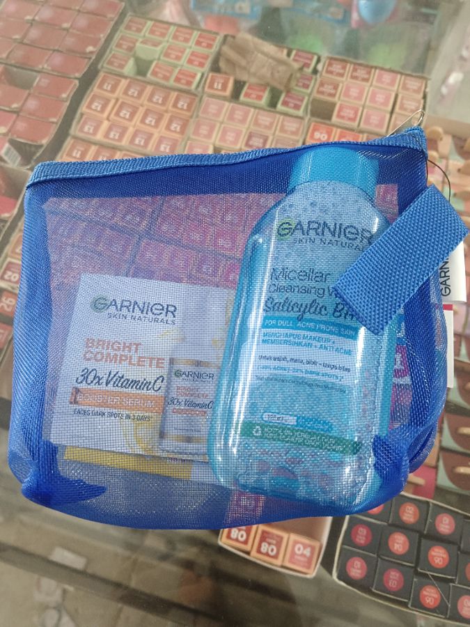 Pouch Garnier Skin Naturals Micellar Cleansing Water Salicylic BHA/125ml