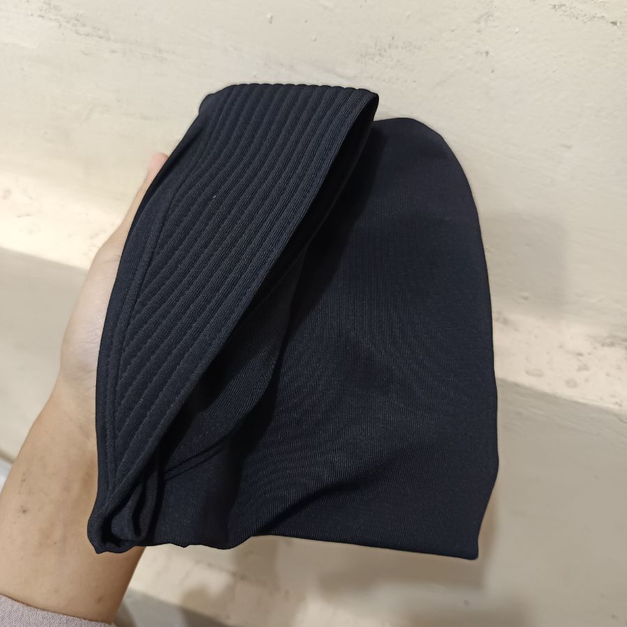 Hamidah Bergo/S/Hitam