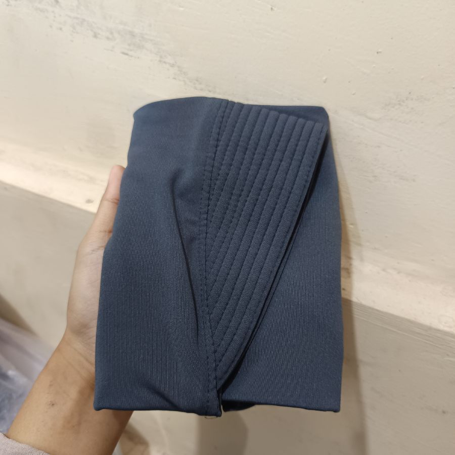 Hamidah Bergo/S/Grey